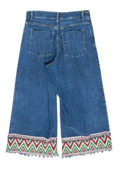 Alice & Olivia - Medium Wash Cropped Jeans w/ Pom Pom Trim Sz 27