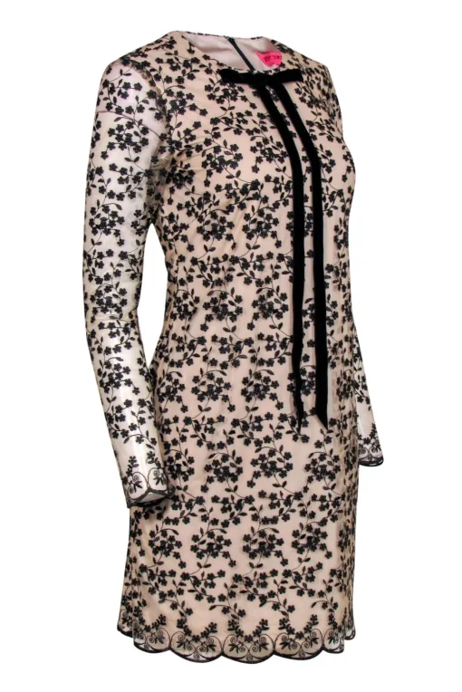 Betsey Johnson - Beige & Black Floral Embroidered Long Sleeve Shift Dress Sz 6