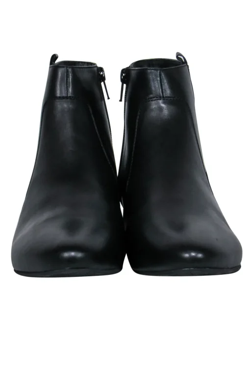 Delman - Black Leather "Wiley" Chelsea Booties Sz 9.5