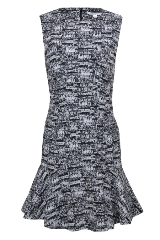Diane von Furstenberg - Black & White Textured Printed Flared Hem Dress Sz 6