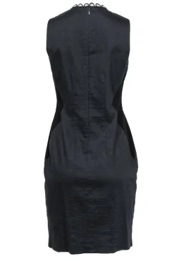 Elie Tahari - Navy Sleeveless Sheath Dress w/ Black Patchwork & Eyelet Trim Sz 8