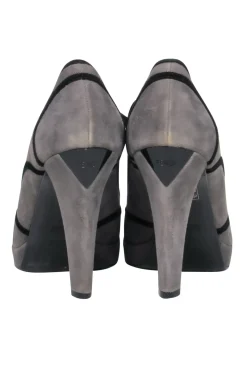 Fendi - Grey Suede Pumps w/ Black Velvet Details Sz 9