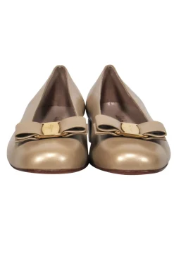 Ferragamo - Champagne Leather Flats w/ Bow Sz 10