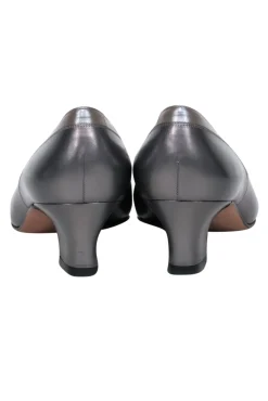 Ferragamo - Two-tone Metallic Silver Low Pump Sz 7.5