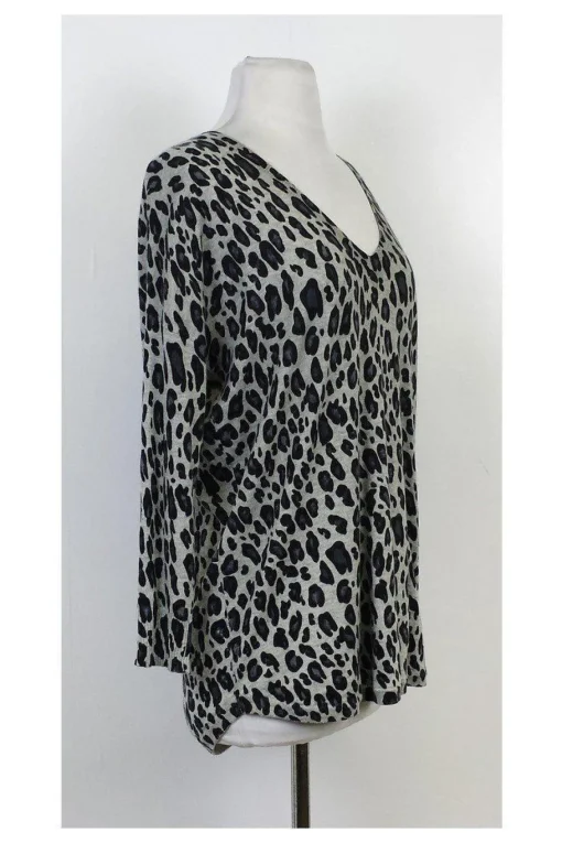 Joie - Grey & Black Cheetah Print V Neck Sweater Sz S