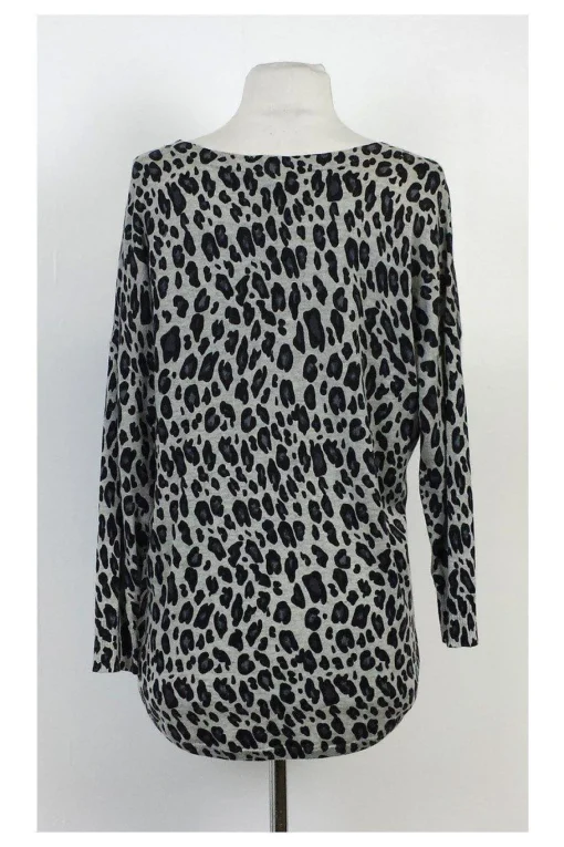 Joie - Grey & Black Cheetah Print V Neck Sweater Sz S