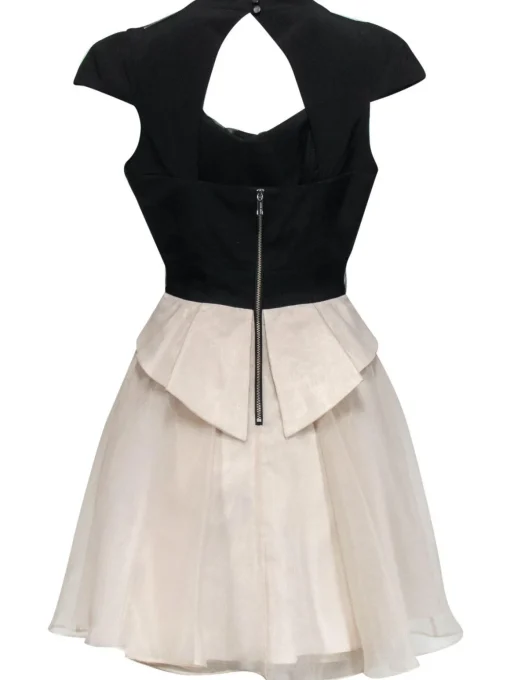 Karen Millen - Black & Beige Fit & Flare Dress w/ Ruffle Design Sz 4