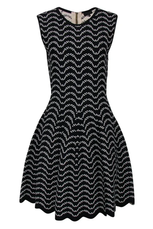 Ted Baker - Black & White Patterned Knit Bodycon Dress Sz 10