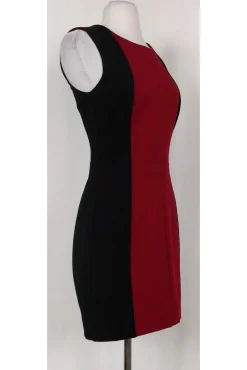 Trina Turk - Black & Burgundy Fitted Dress Sz 2