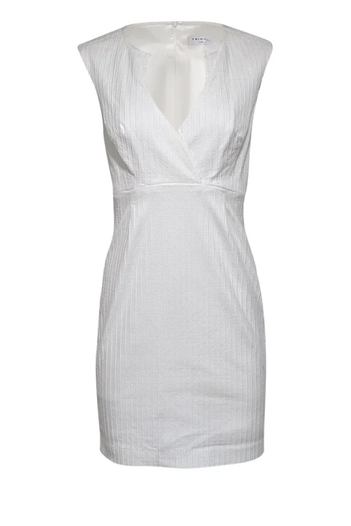 Trina Turk - White Textured Notch Neckline Cocktail Dress Sz 2